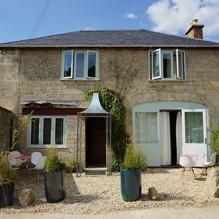 The Coach House And The Stable Apartment Woodchester Exterior photo